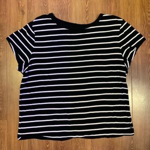 🦋3 for $20🦋 American Eagle Striped T-Shirt- XL